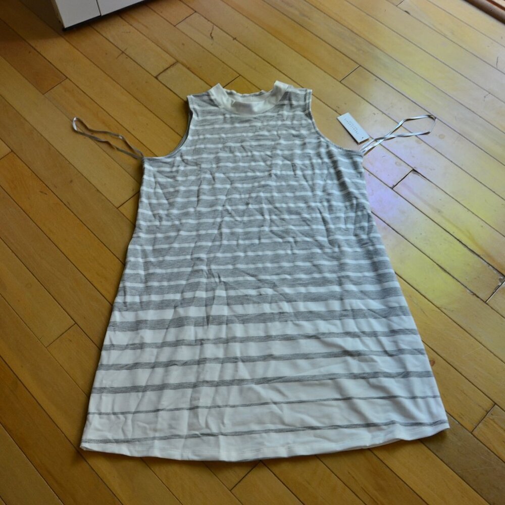 TASH + SOPHIE Mock Neck Sleeveless Variegate Dress L